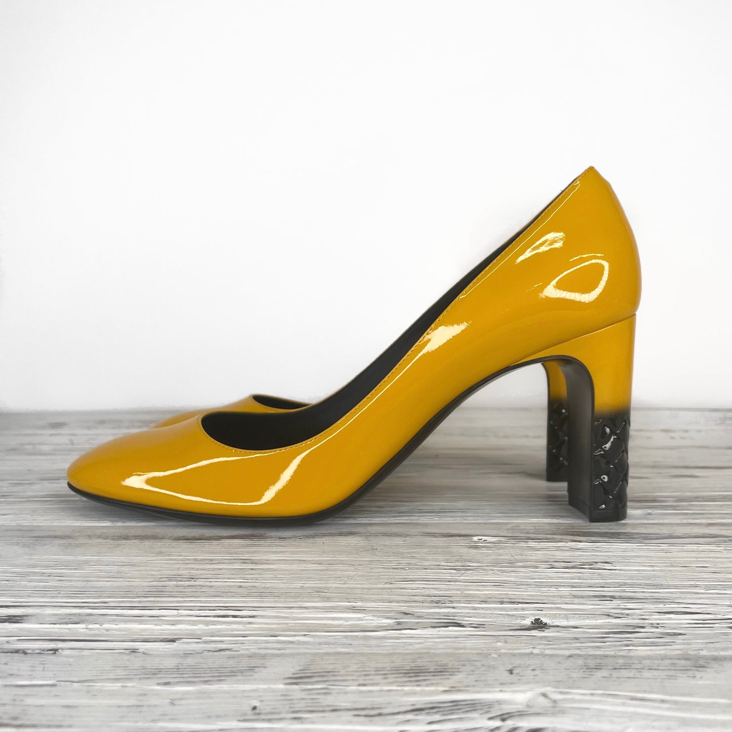 BOTTEGA VENETA Yellow Isabel Heels