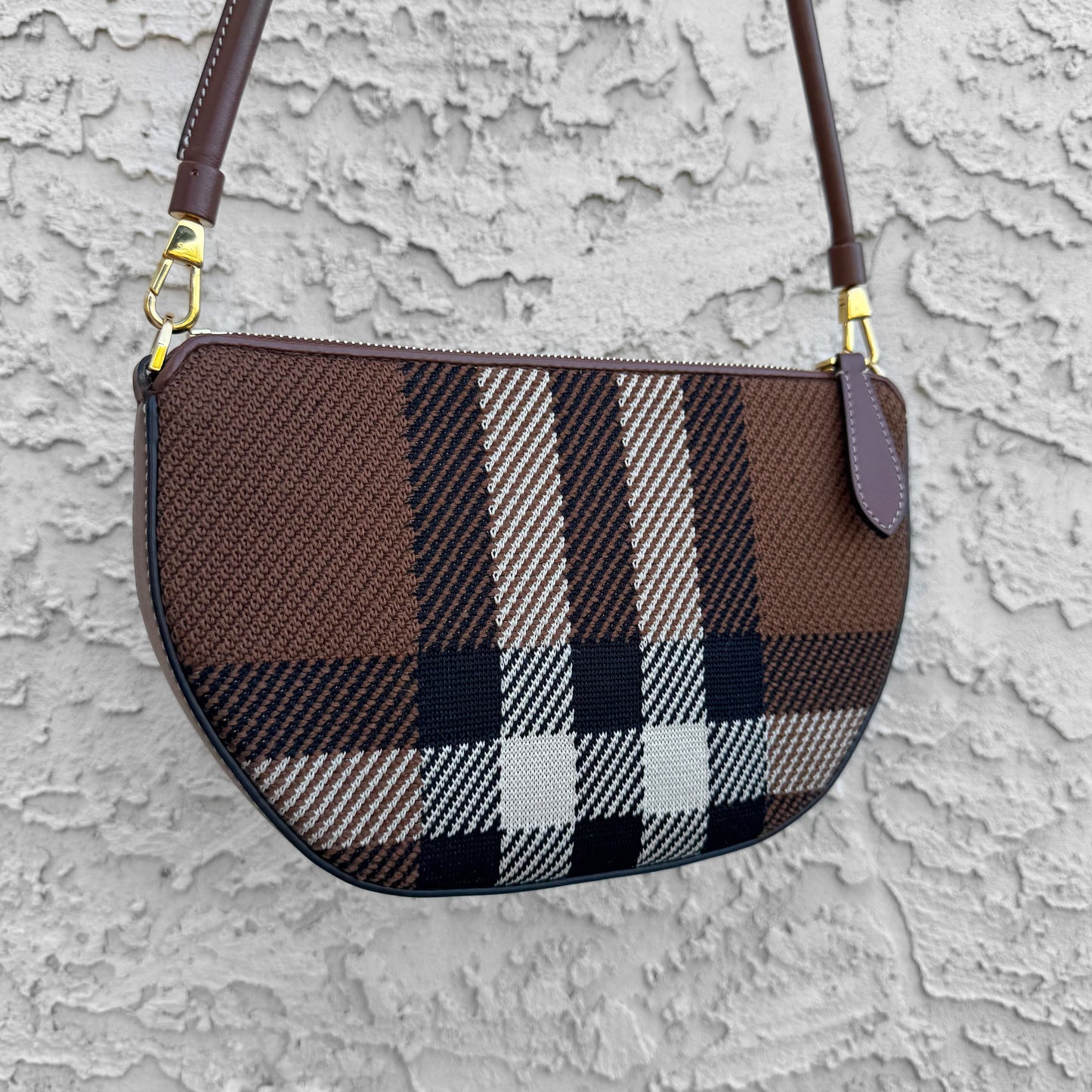 Burberry Olympia Knit Pochette