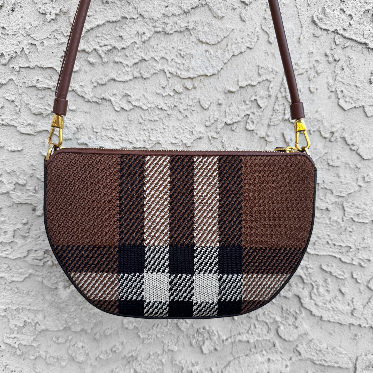 Burberry Olympia Knit Pochette