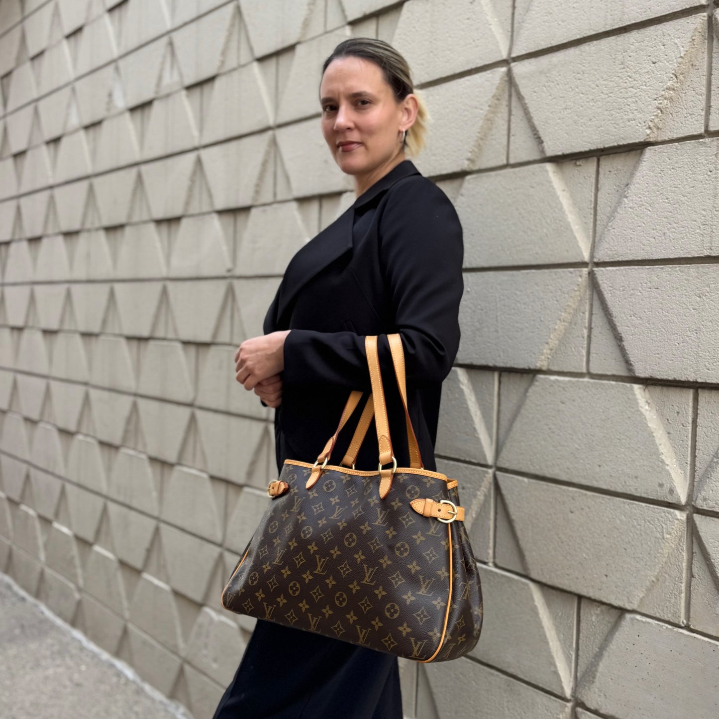 Louis Vuitton Batignolles Horizontal Bag