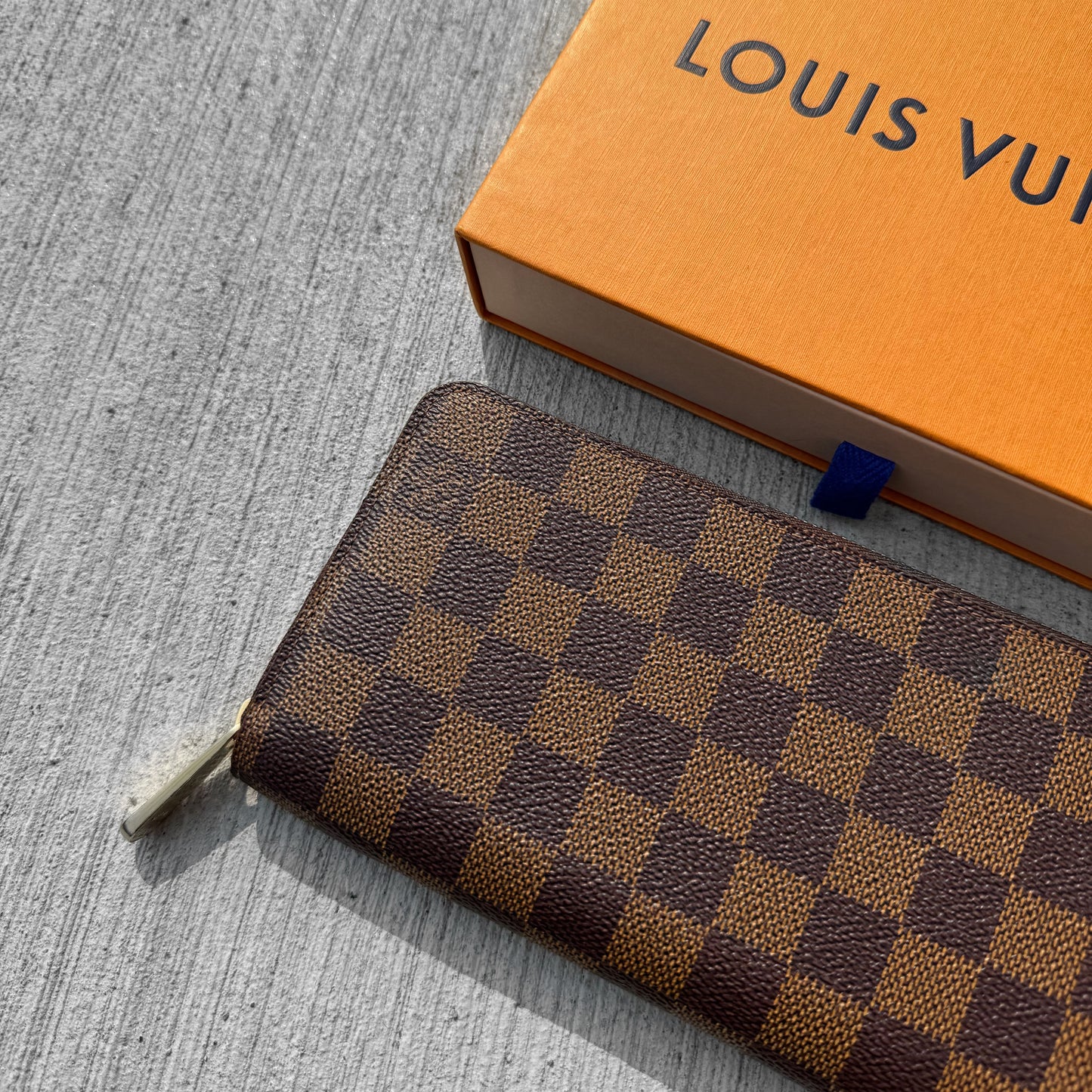 Louis Vuitton Zippy Wallet
