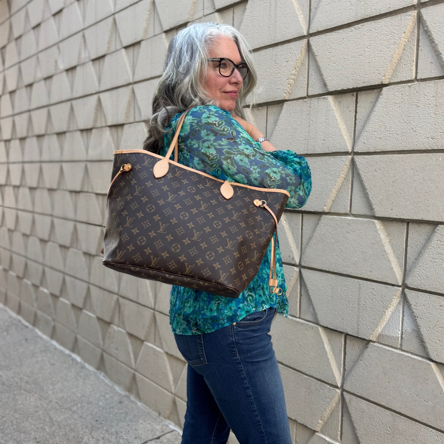 Louis Vuitton Neverful MM Bag