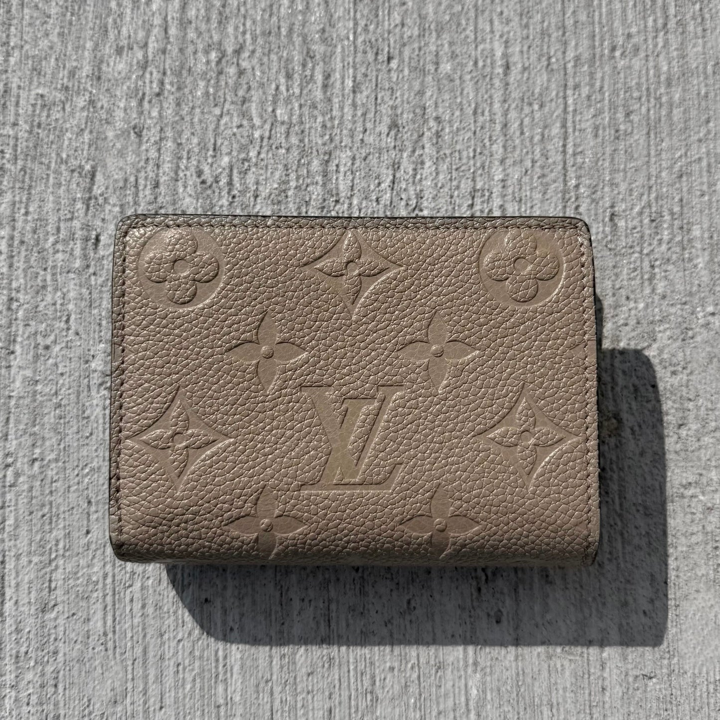 Louis Vuitton Cléa Wallet