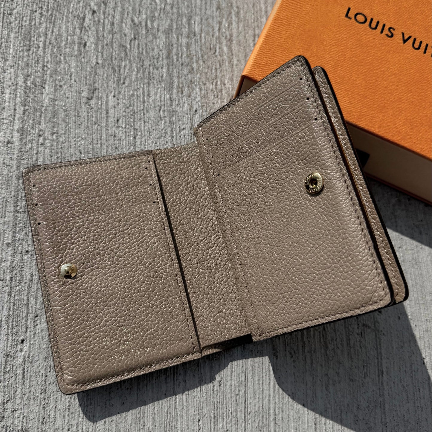 Louis Vuitton Cléa Wallet