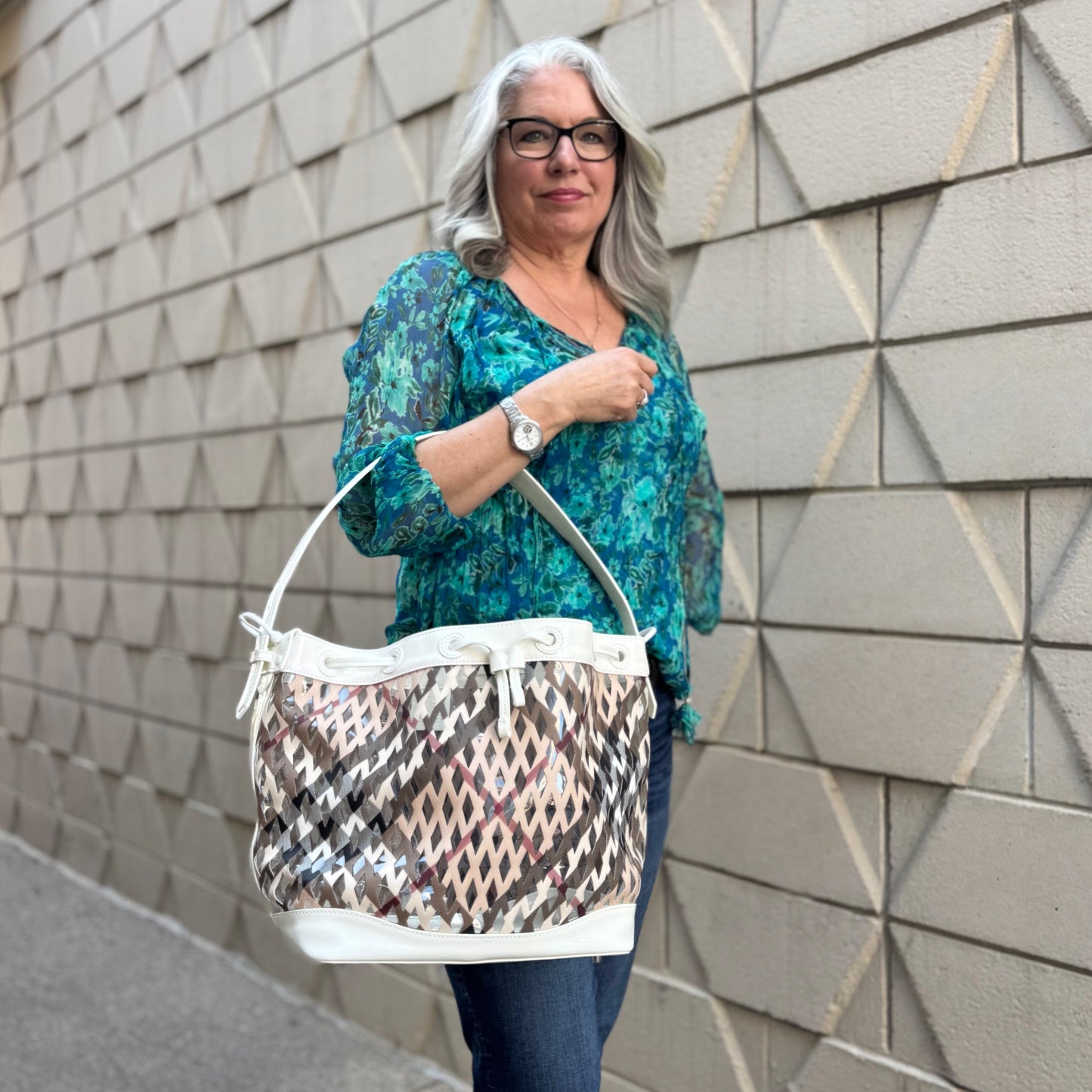 Burberry Nova Check Large Basket Bag