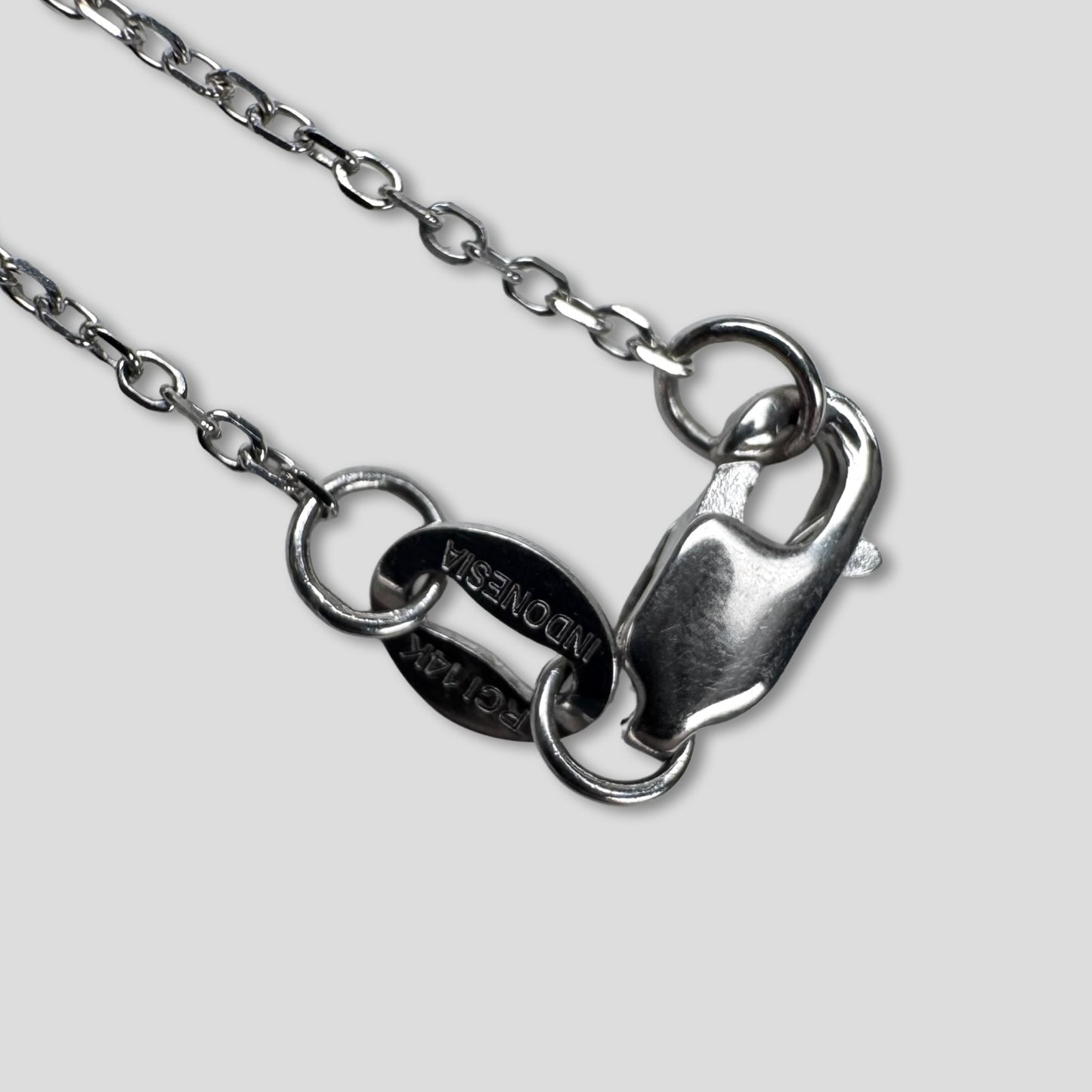 Blue Cubic Zirconia White Gold Necklace