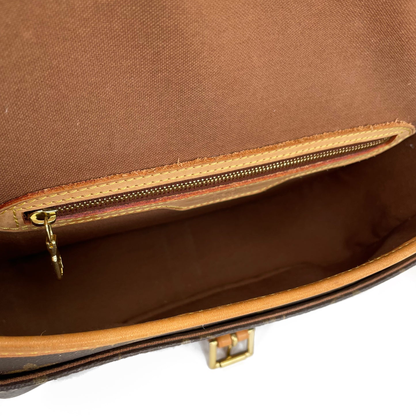 Louis Vuitton Sologne Crossbag