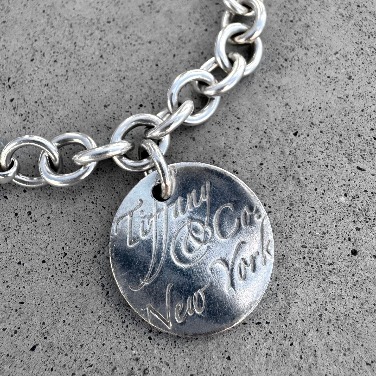 Tiffany & Co. Notes Fifth Avenue Bracelet