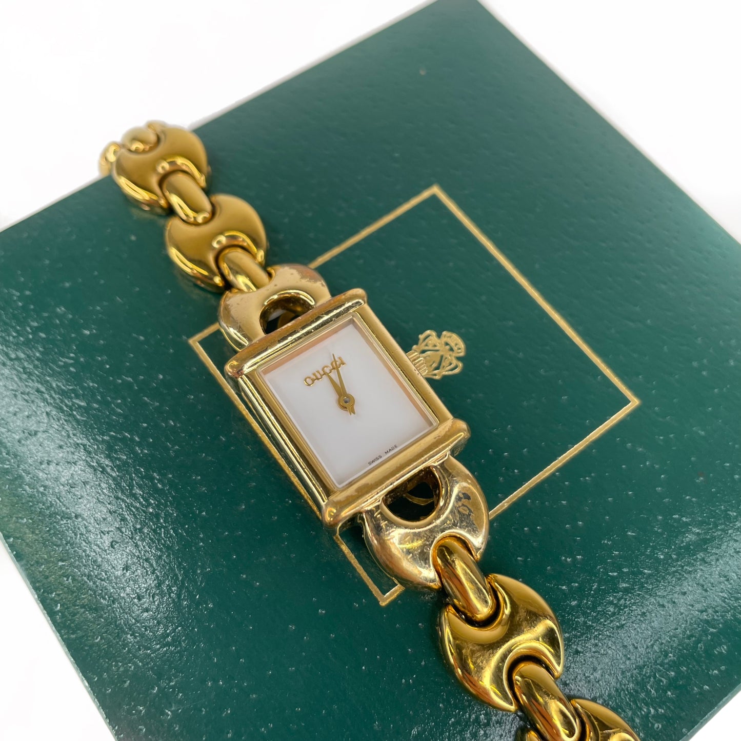 Gucci Vintage Gold toned Chain Watch