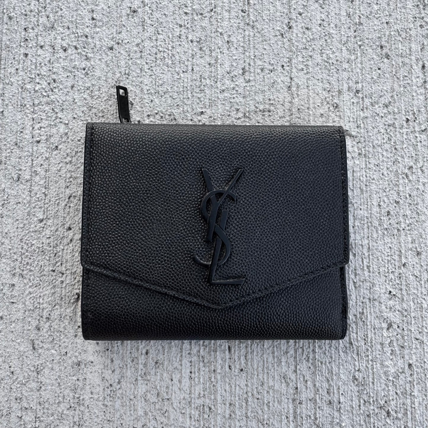 Saint Laurent Grain de Poudre Compact Wallet