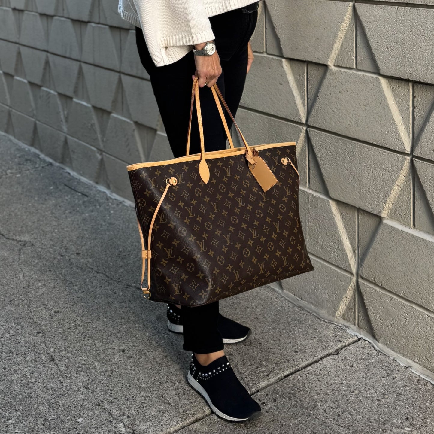Louis Vuitton Neverful GM Bag