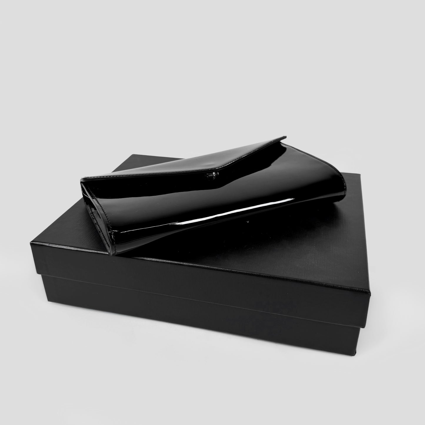 Saint Laurent Y-Mail Envelope Clutch