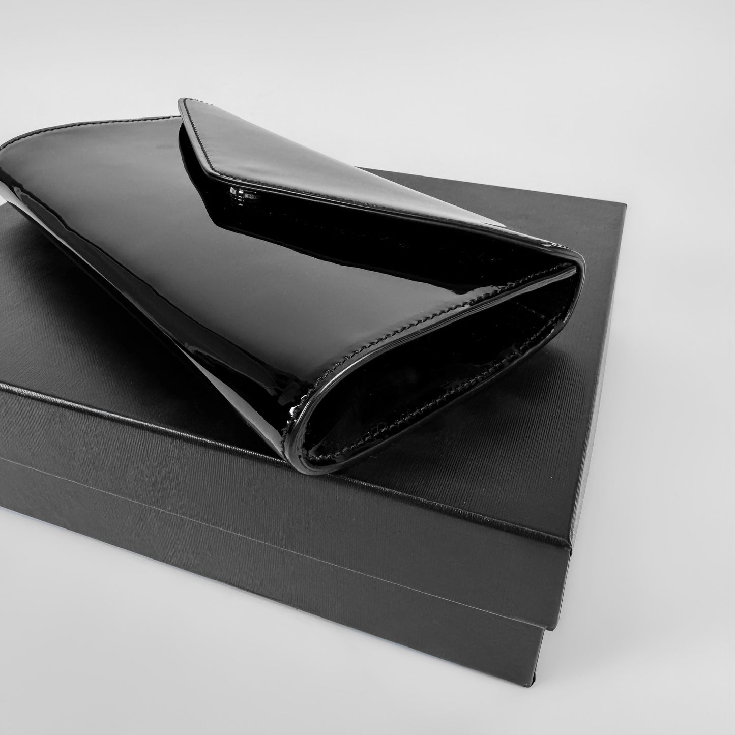 Saint Laurent Y-Mail Envelope Clutch