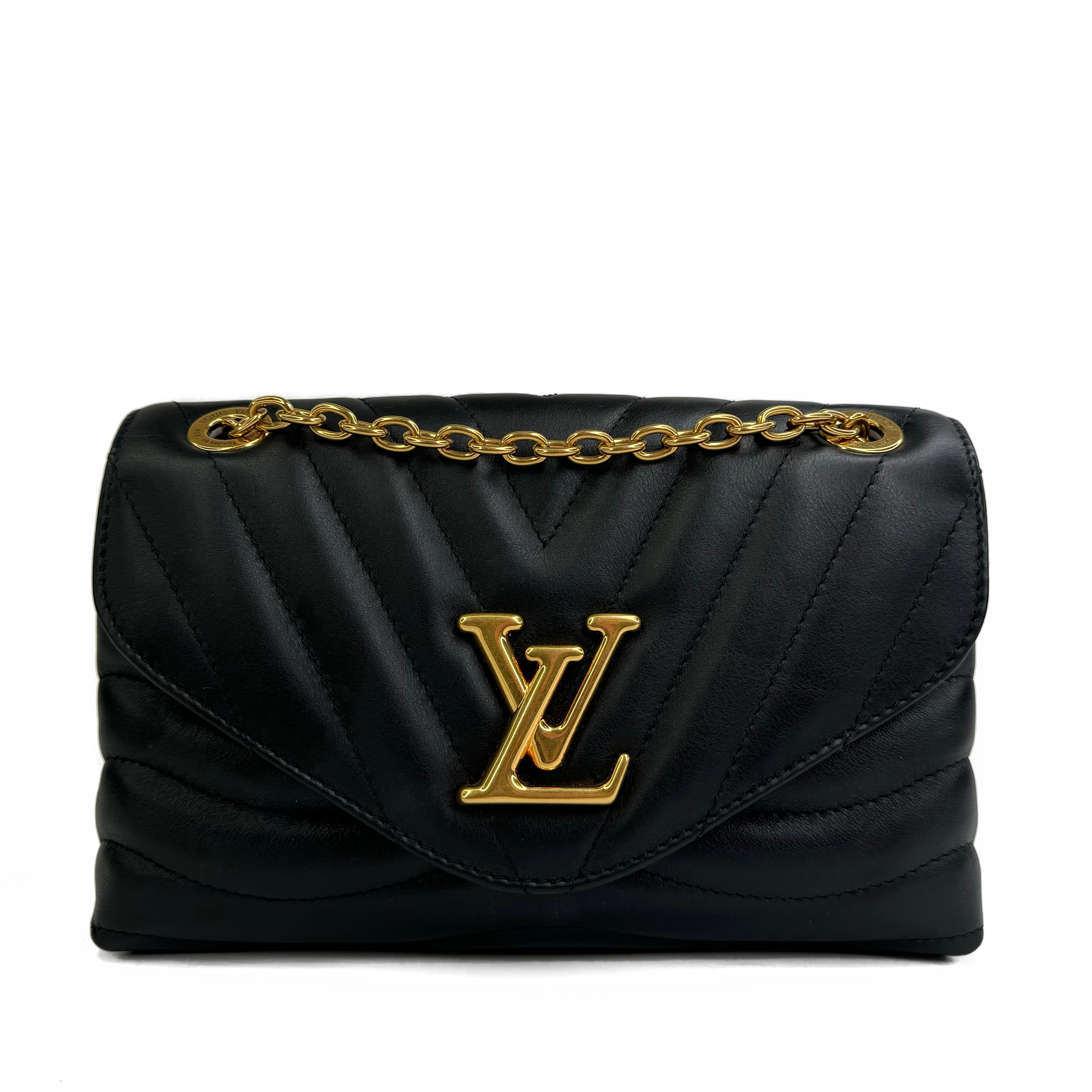Louis vuitton new wave chain pochette 2025