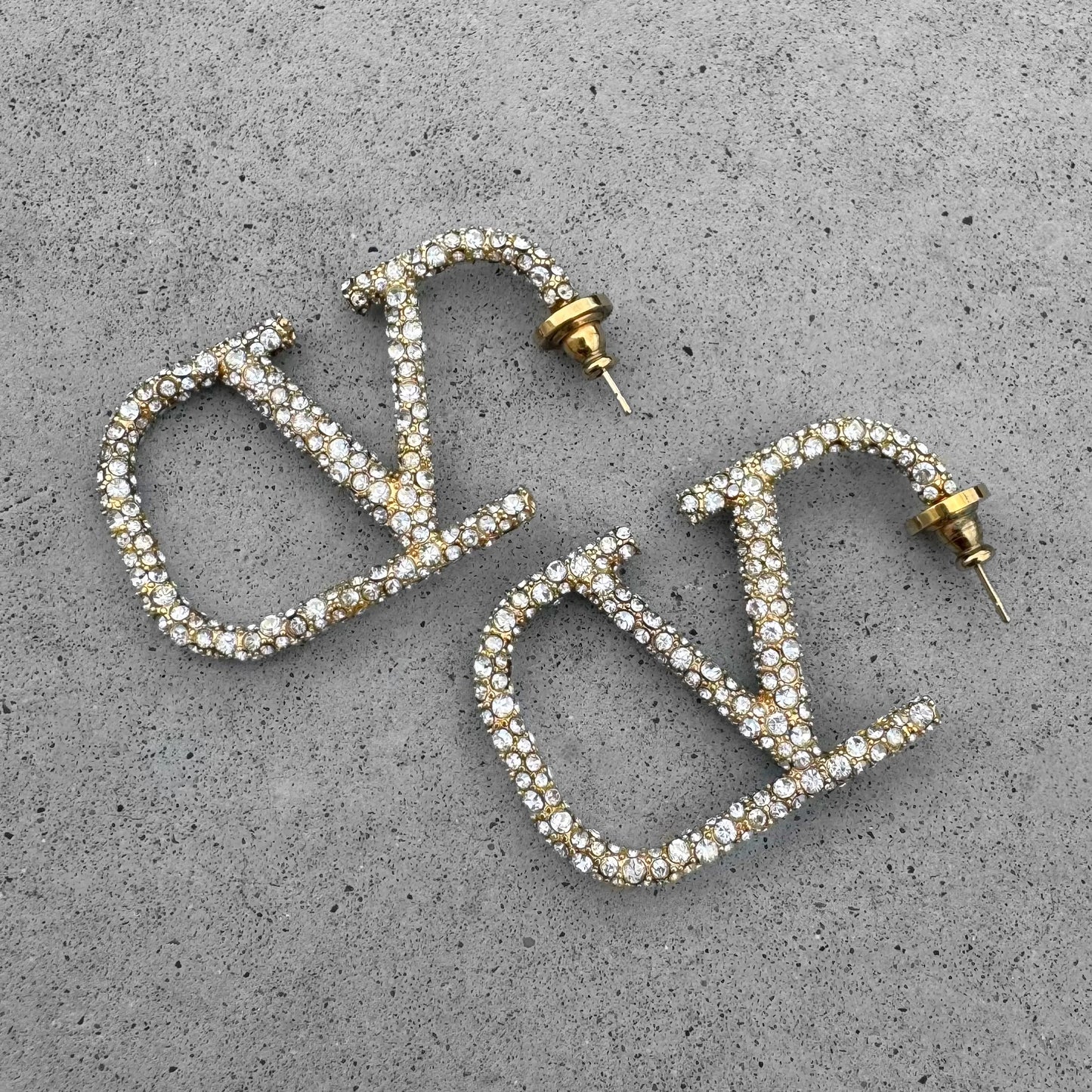 Valentino Garavani VLogo Signature Earrings