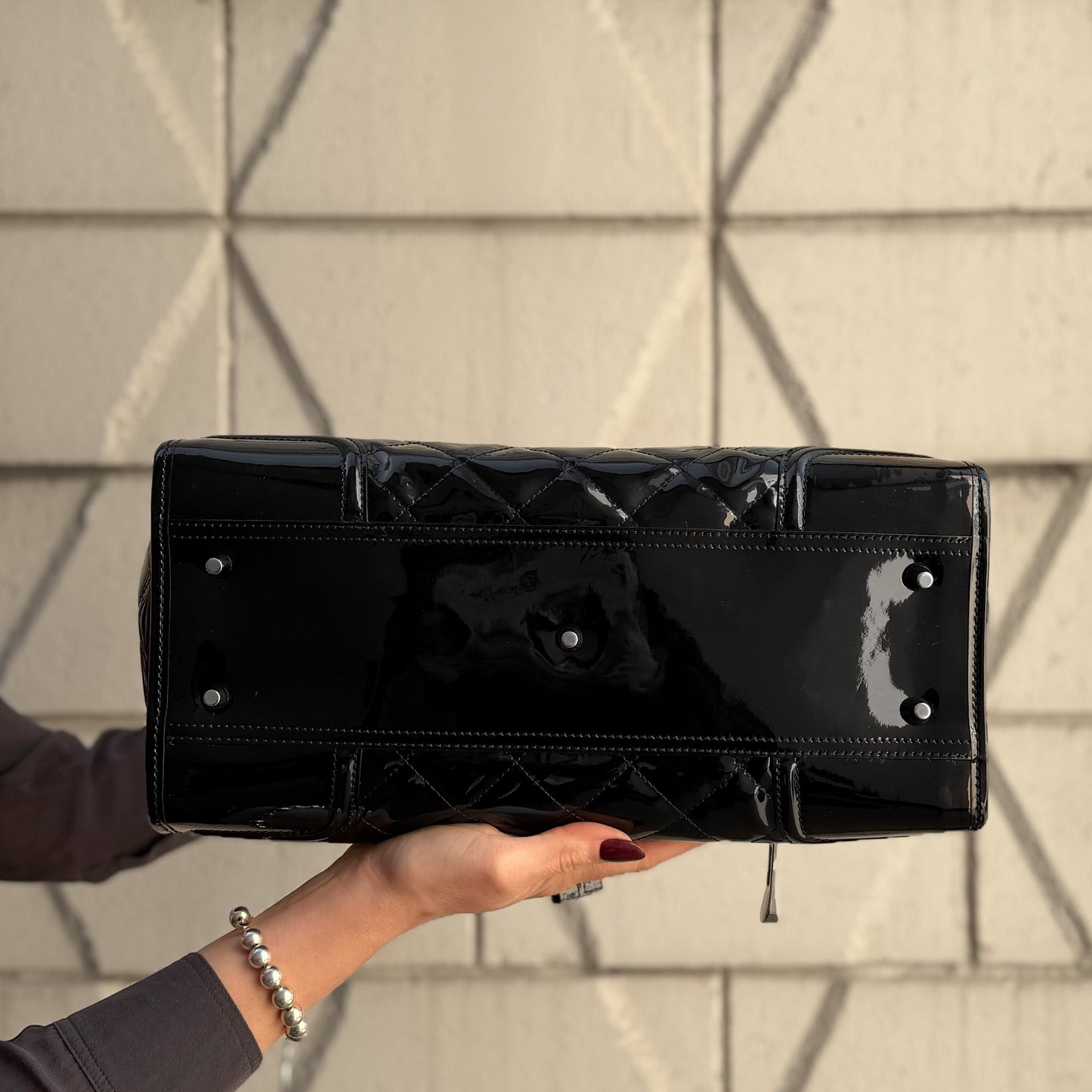 Burberry Manor Patent Large Bag