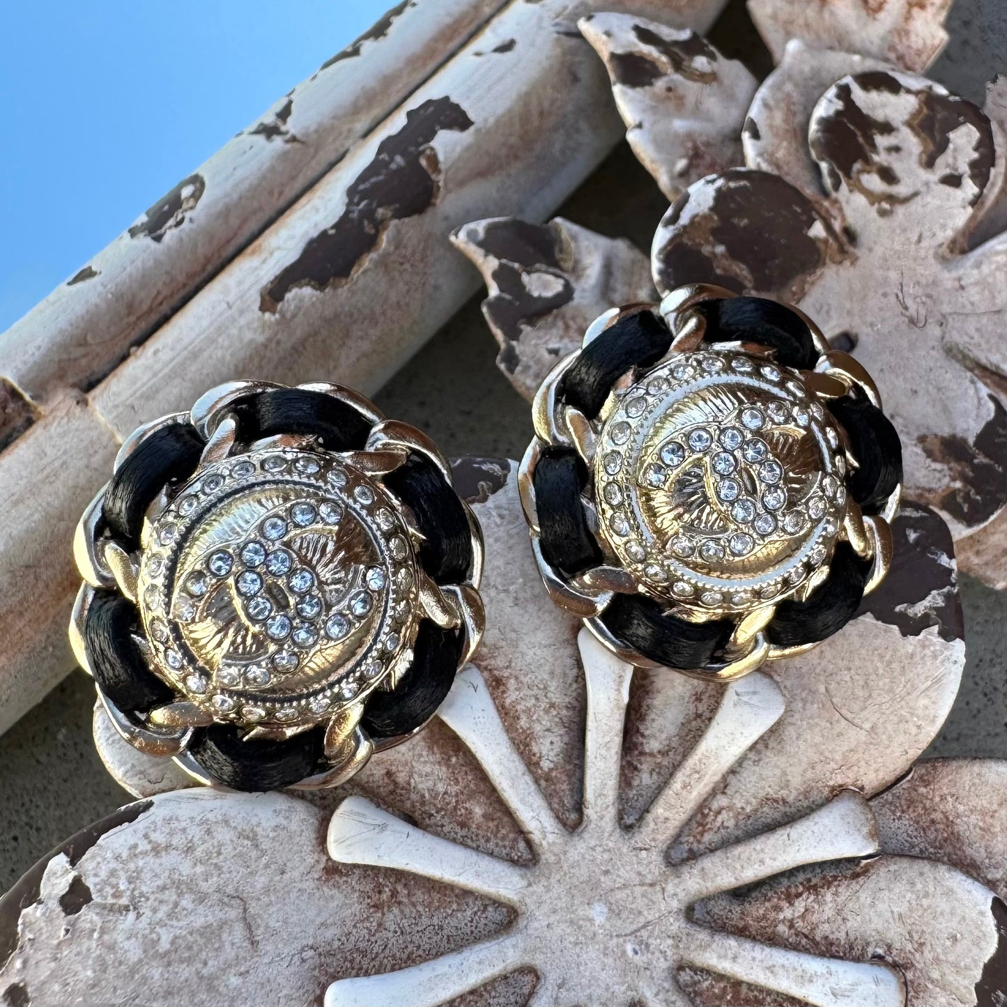 Chanel Coco Metal Lambskin Strass Stud Earrings