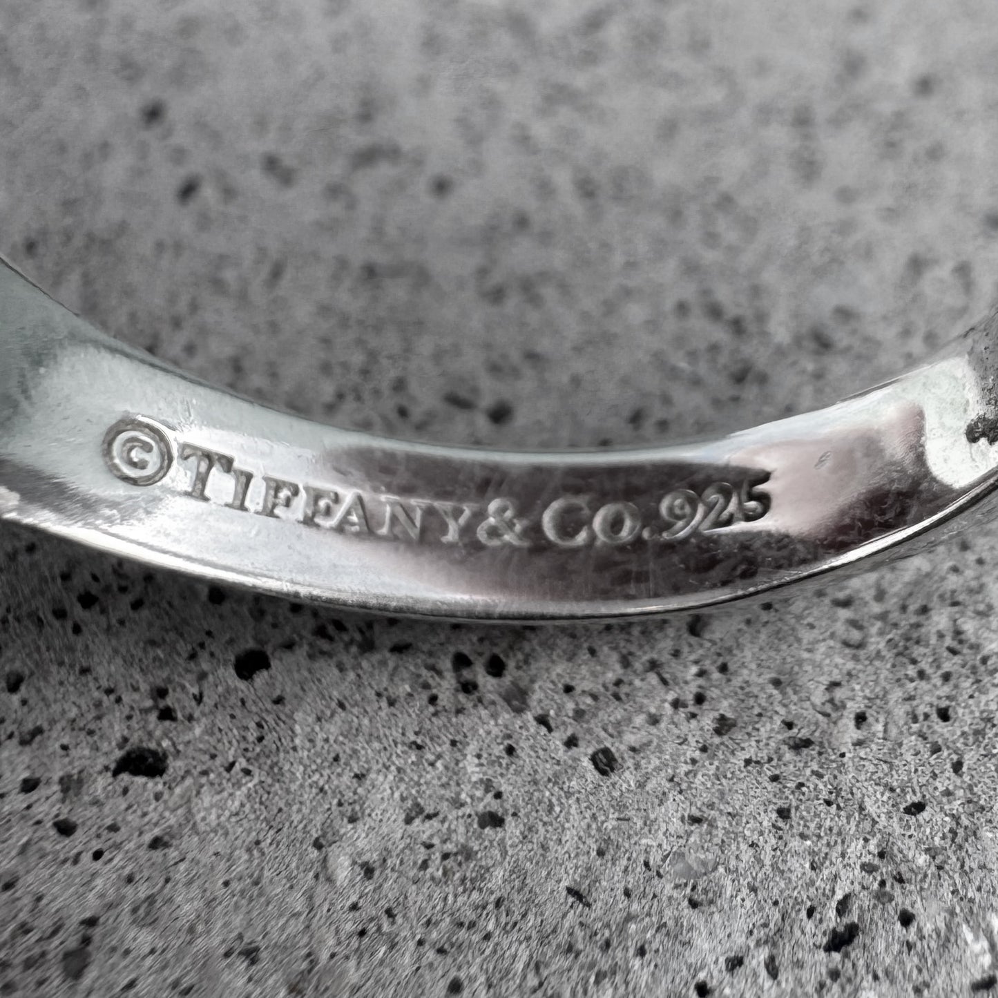 Tiffany & Co. Return To Tiffany Heart Signet Ring