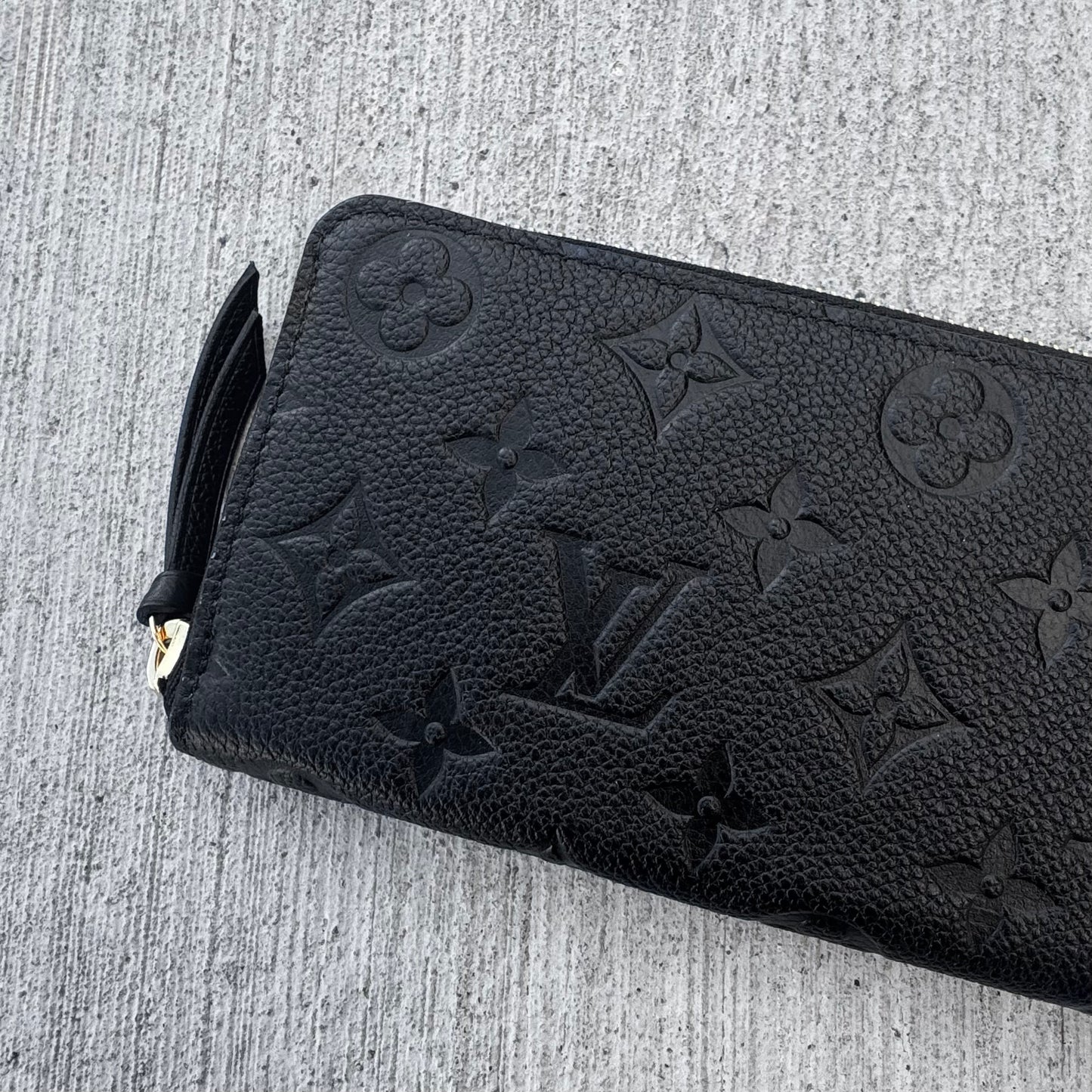 Louis Vuitton Zippy Empriente Leather Wallet