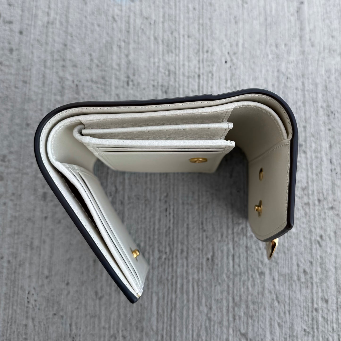 Gucci Sylvie Compact Wallet