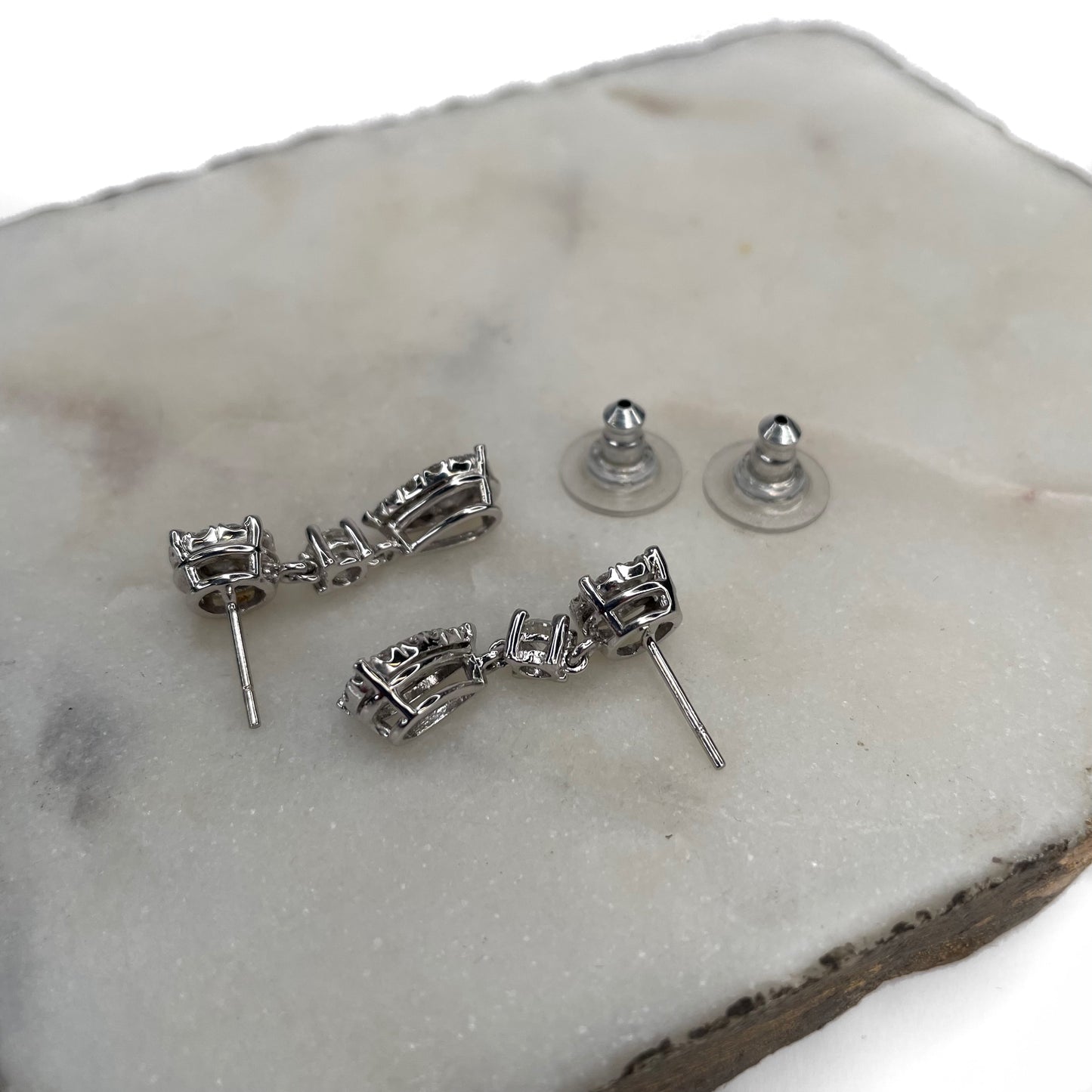 14k White Gold Dangle Earrings