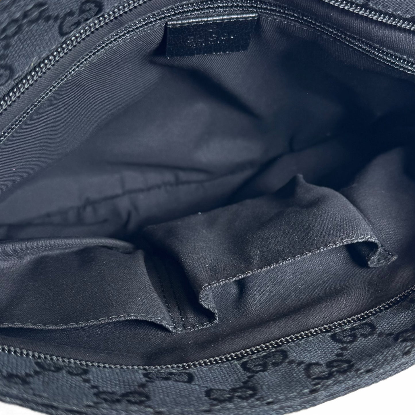 Gucci GG Canvas Web Messenger Bag