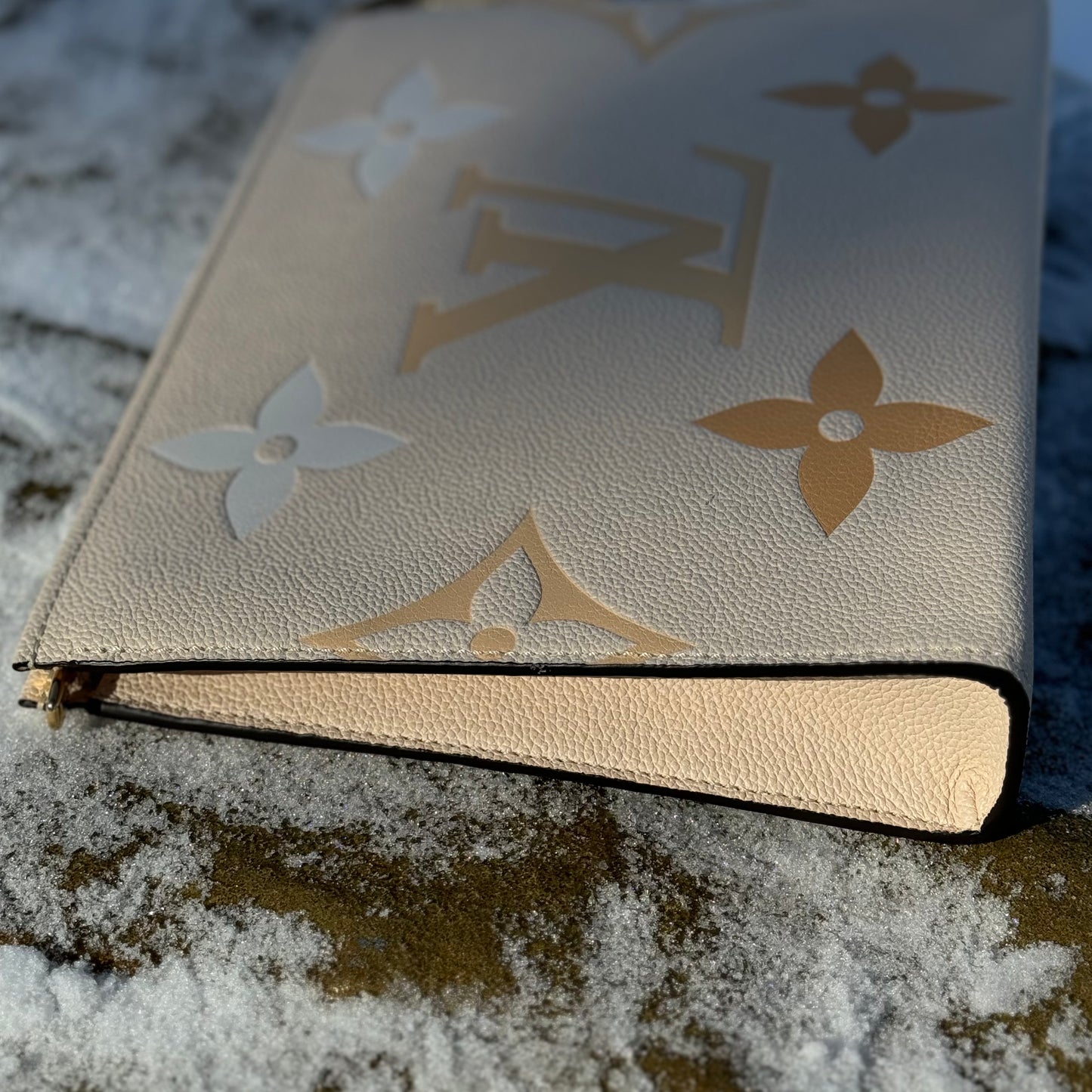 Louis Vuitton Toiletry Pouch 26