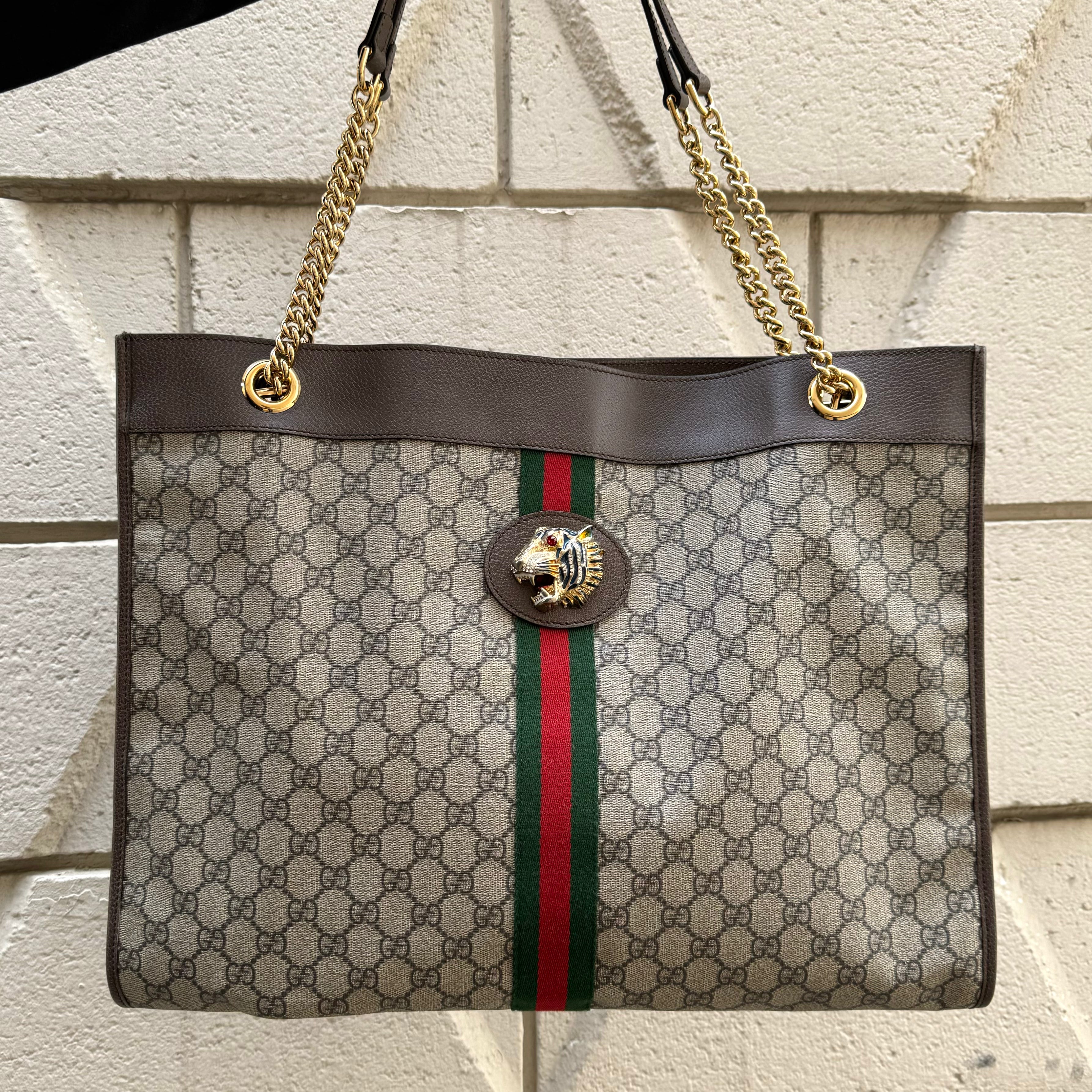 Supreme tote 2025
