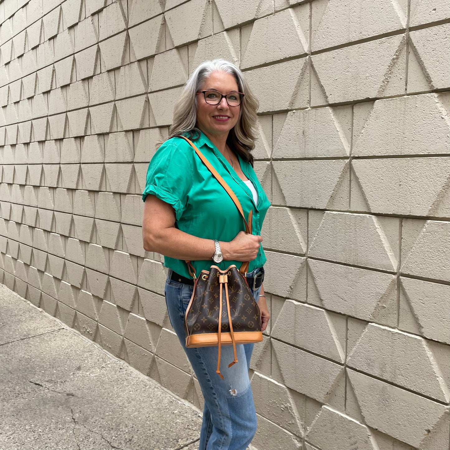 Louis Vuitton NeoNoe Bag