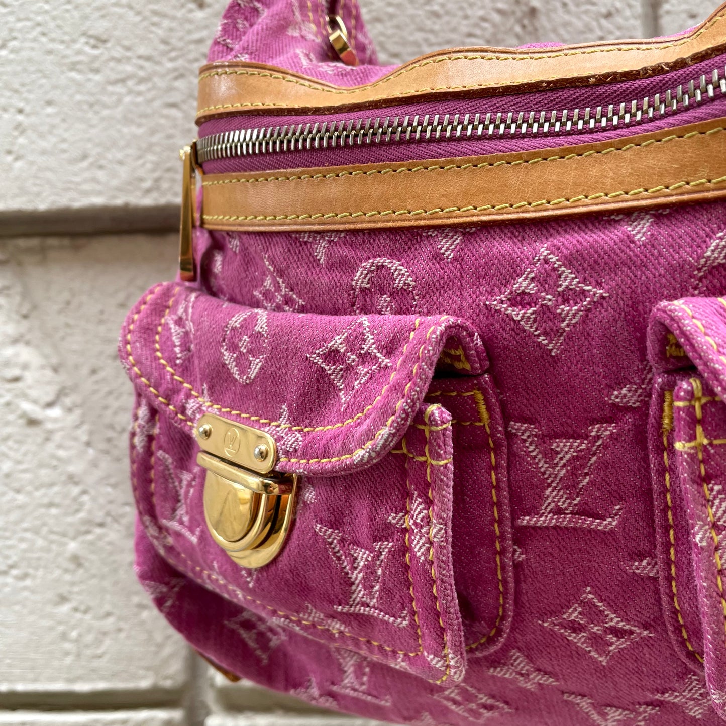Louis Vuitton Baggy PM Bag