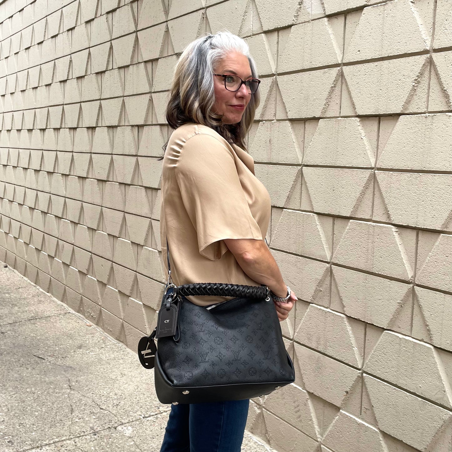 Louis Vuitton Beaubourg Hobo MM Bag