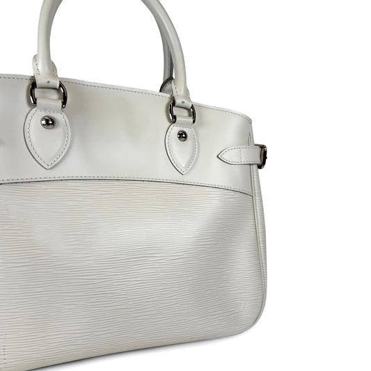 Louis Vuitton Passy PM Bag