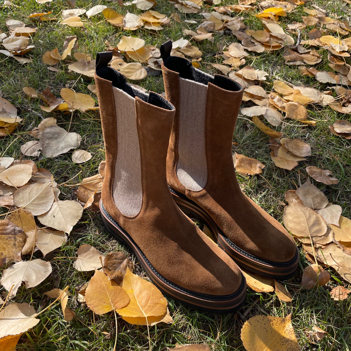 La Canadienne Chelsea Boots