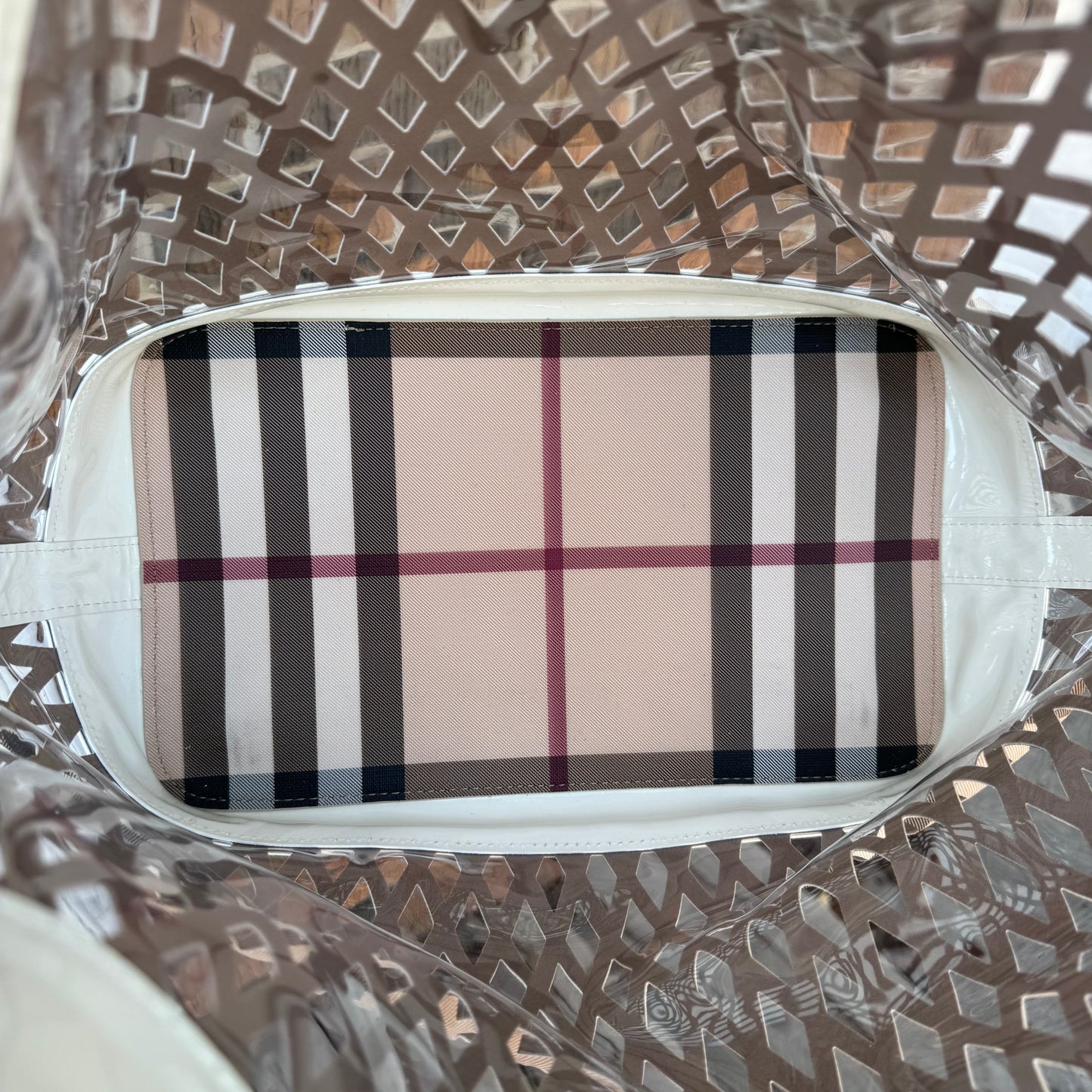 Burberry Nova Check Large Basket Bag