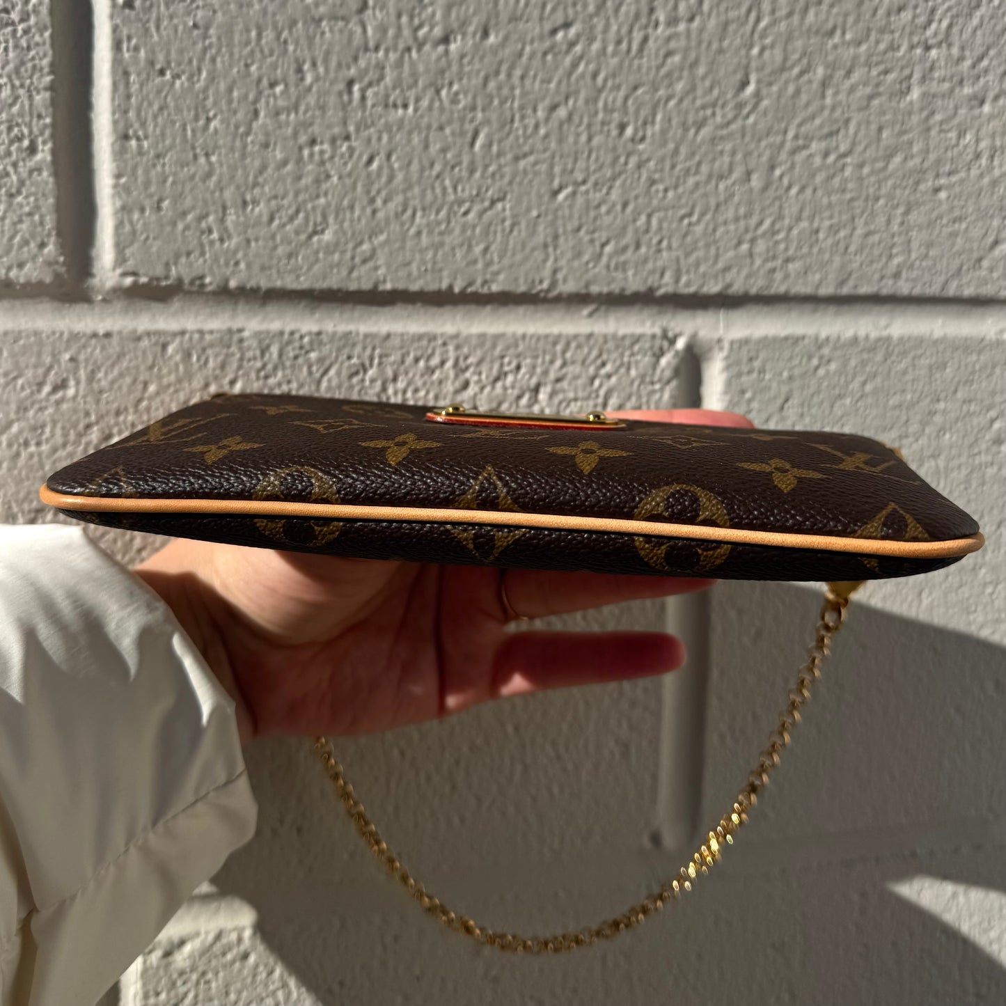 Louis Vuitton Milla MM Pochette