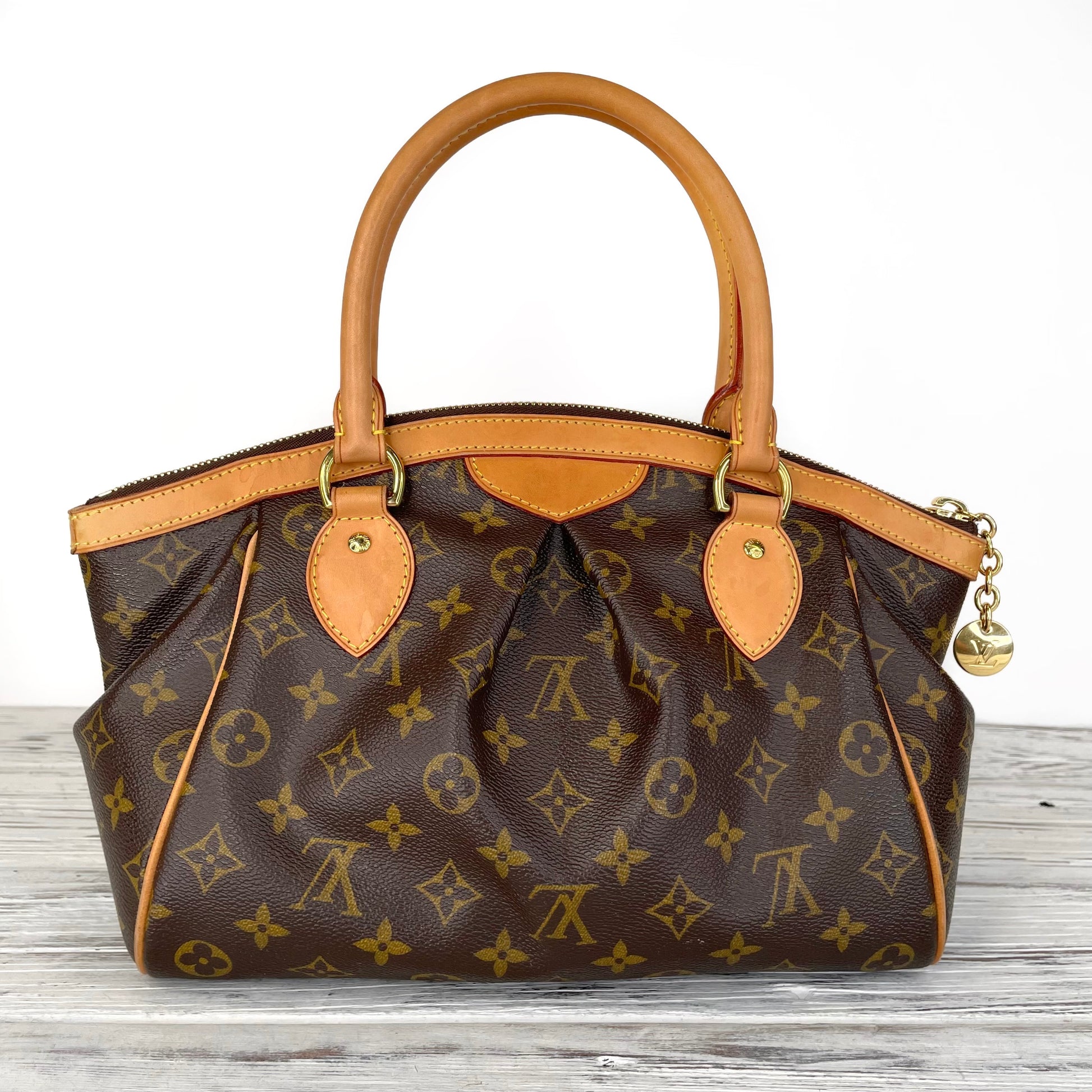 Louis Vuitton Tivoli Handbag – Wilder's Consignment House