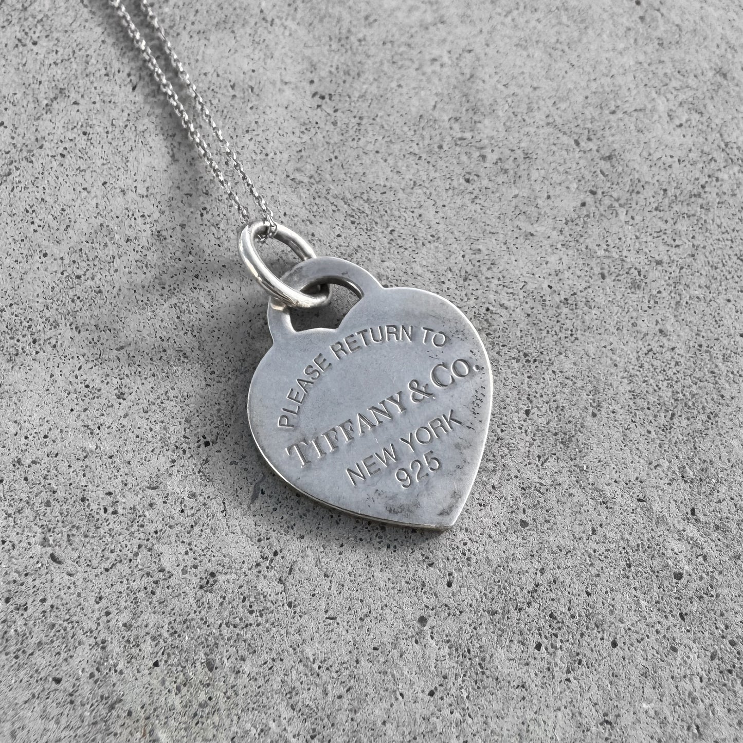 Tiffany & Co. Return to Tiffany Large Heart Pendant on Chain