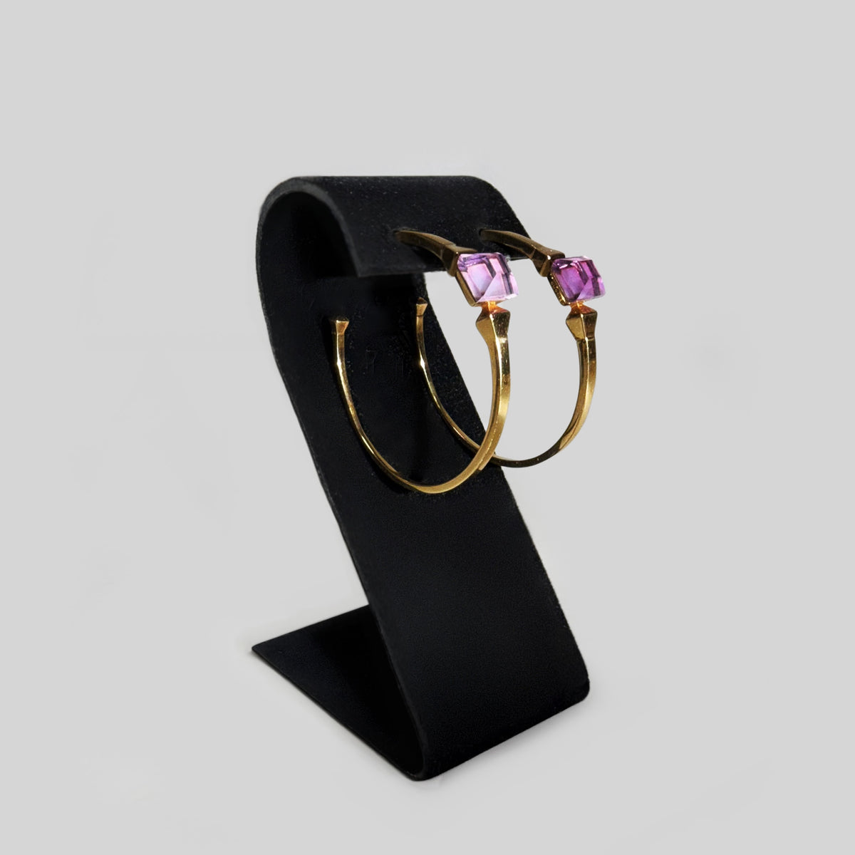 Gucci Amethyst, Mother-of-Pearl Doublets 18K Gold Hoop Earrings