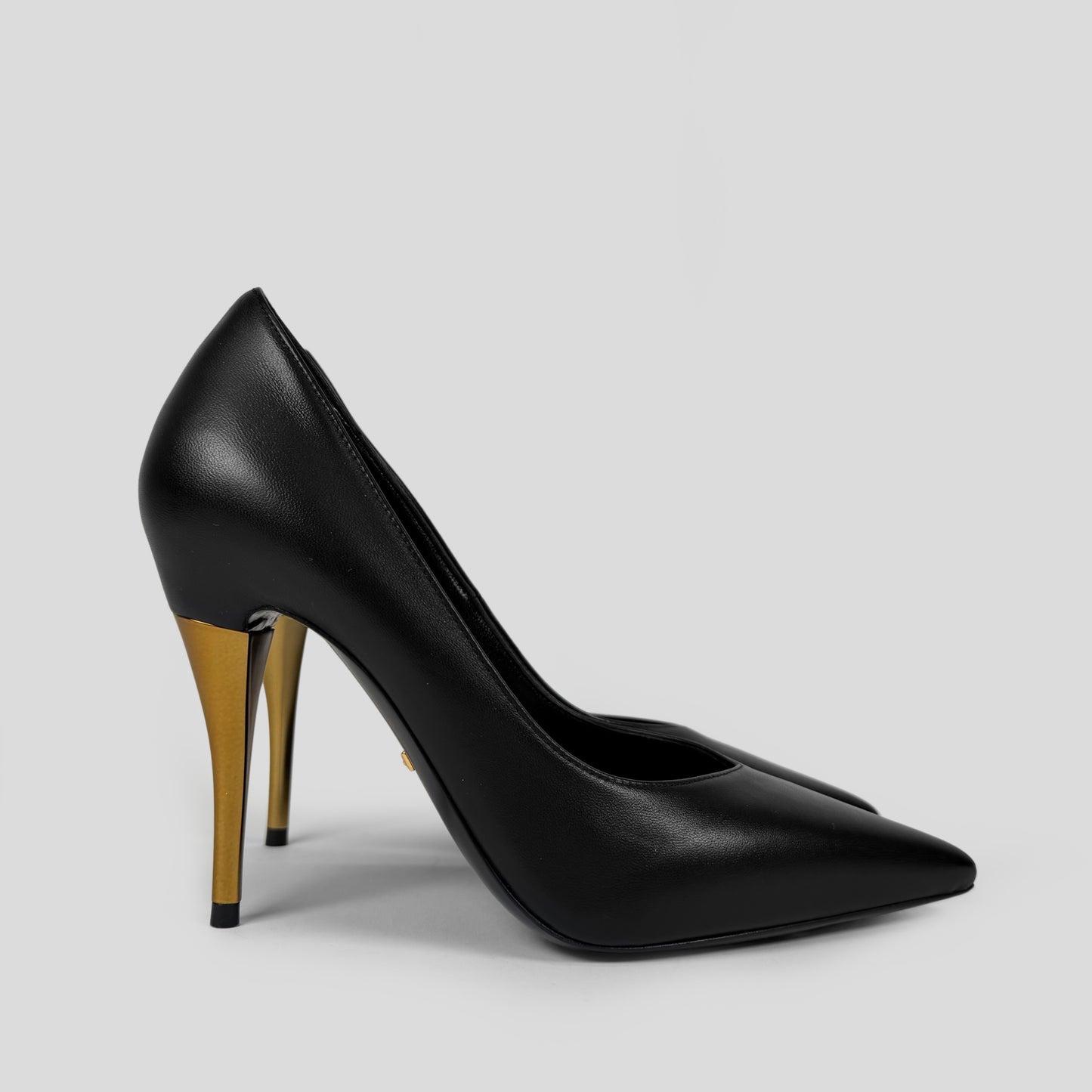 Gucci Bombshell Pump