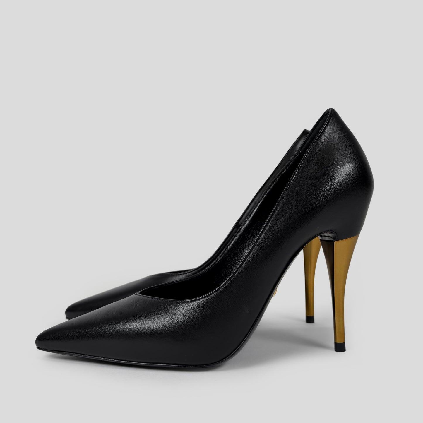 Gucci Bombshell Pump