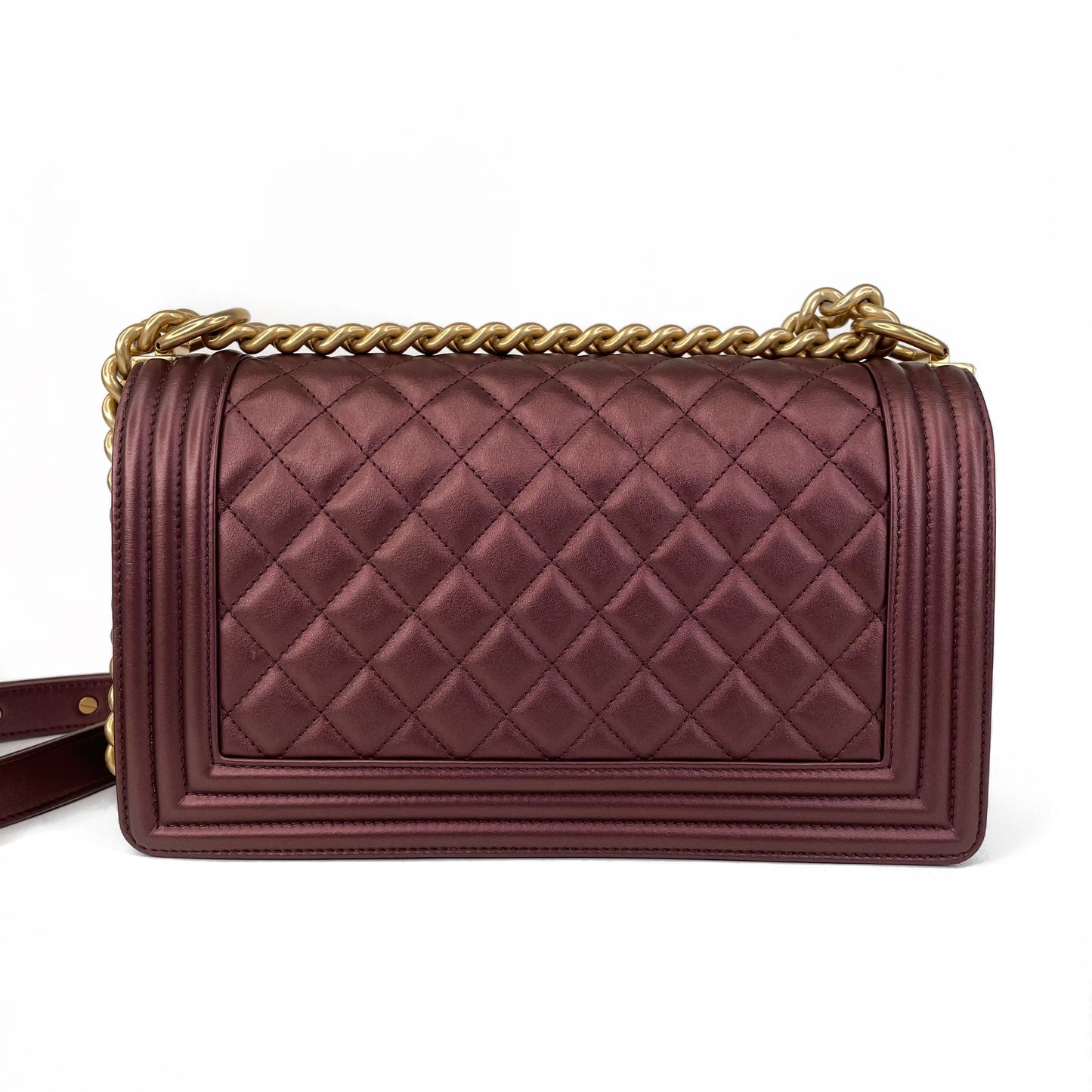 Chanel boy burgundy discount caviar