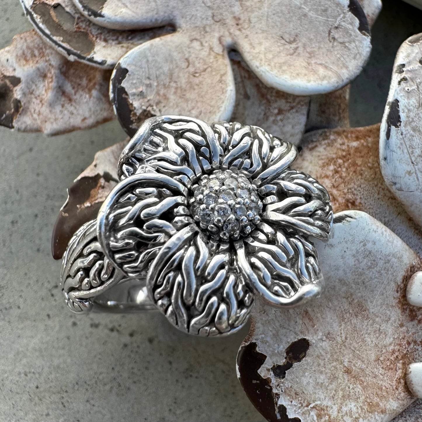 John Hardy Ayu Frangipani Diamonds Ring