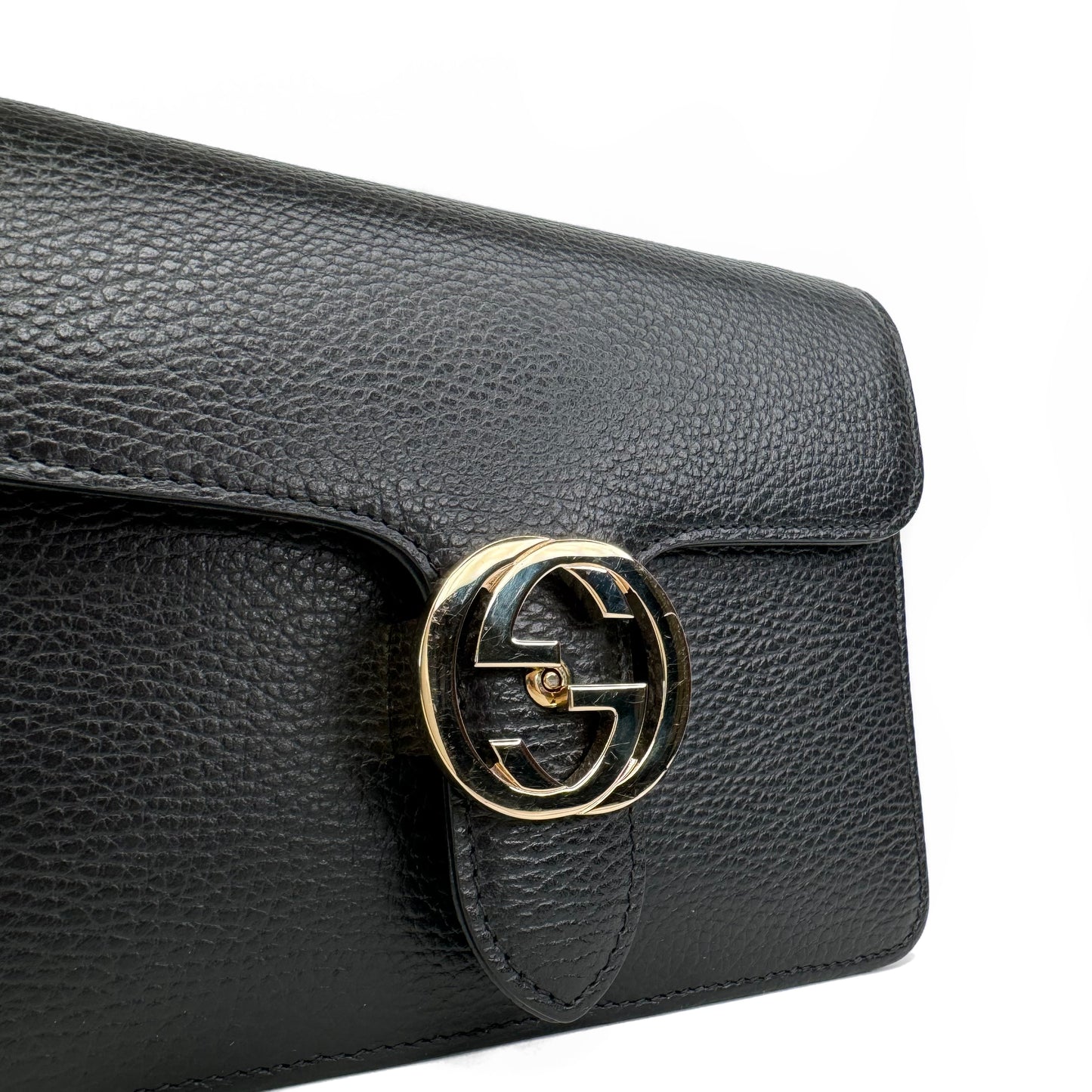 Gucci Interlocking GG Marmont Small Bag