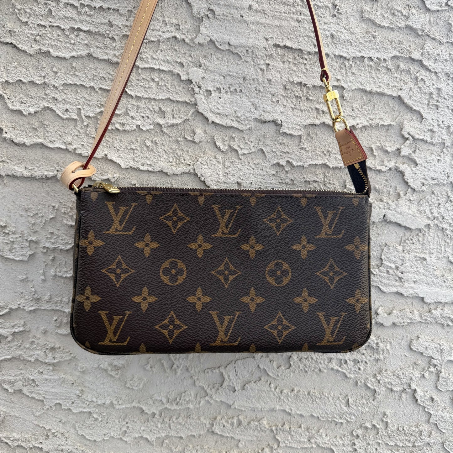 Louis Vuitton Pochette Accessories