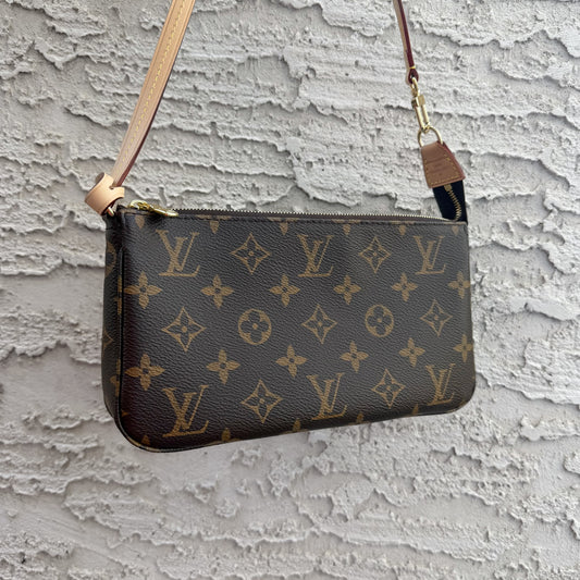 Louis Vuitton Pochette Accessories