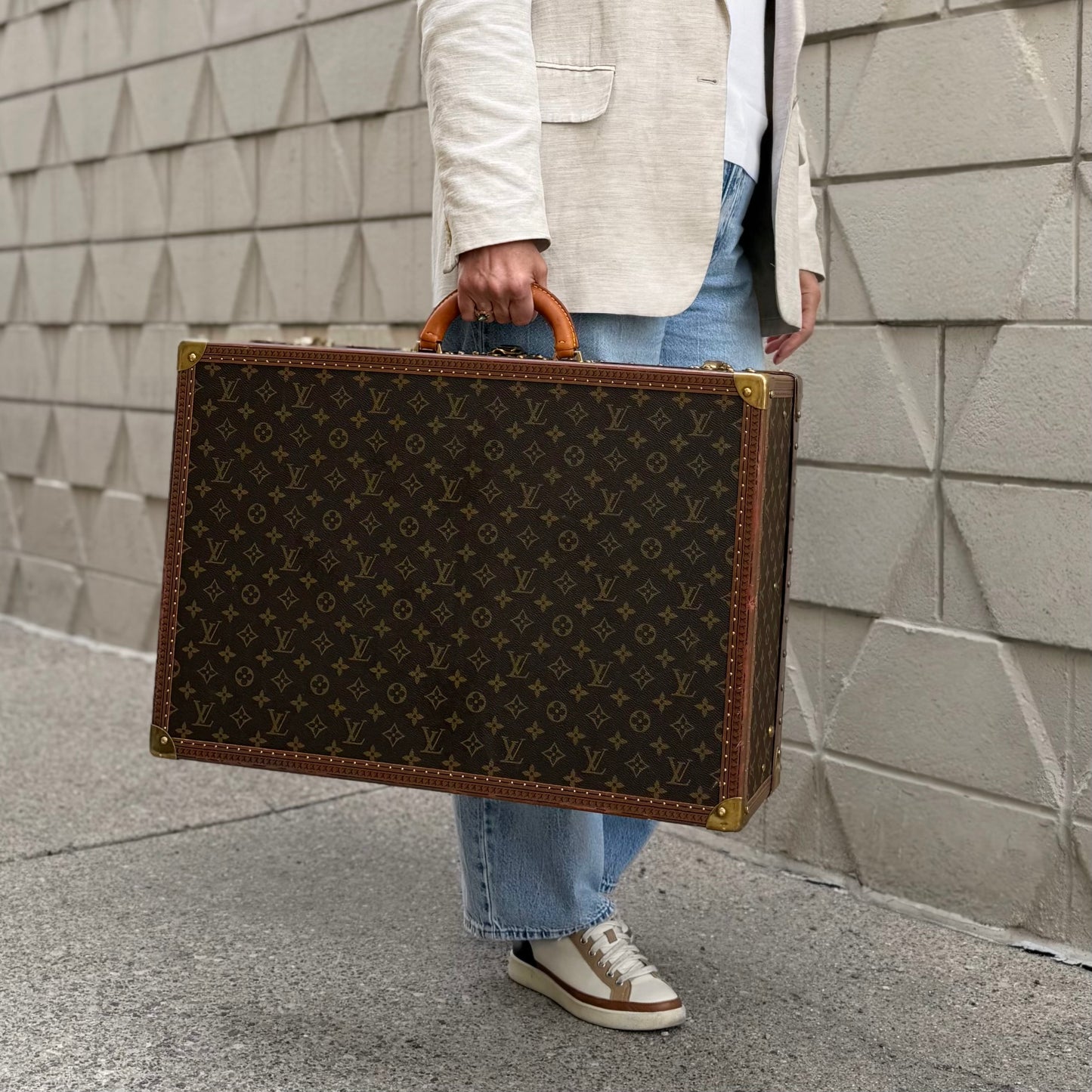 Louis Vuitton Alzer 60 Suitcase