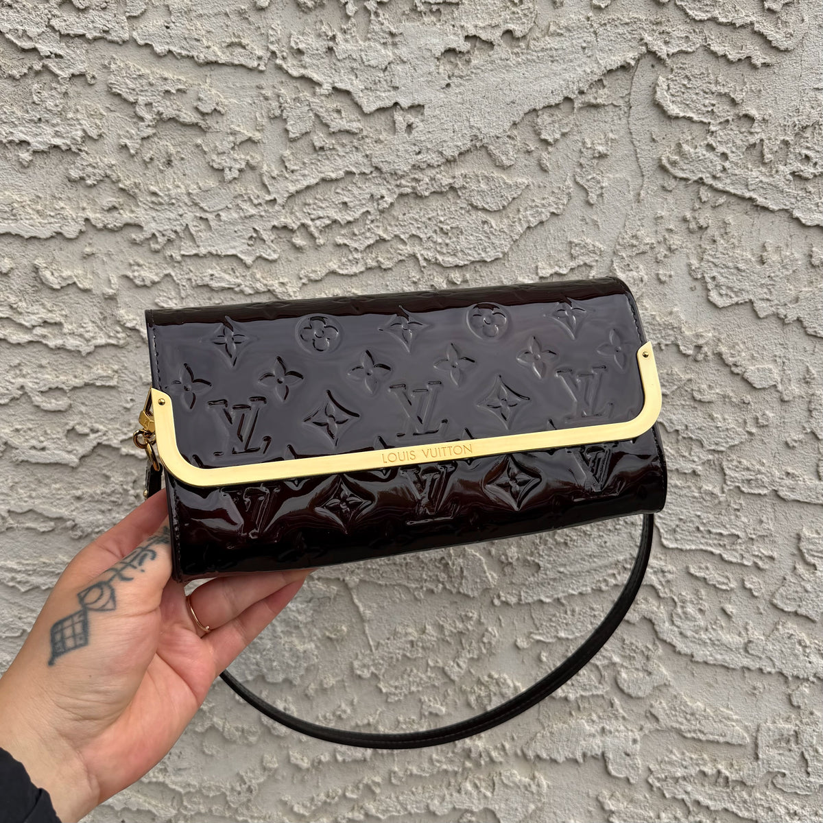 Louis Vuitton Vernis Amarante Rossmore MM Bag