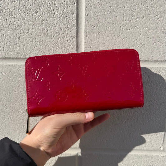 Louis Vuitton Monogram Vernis Zippy Wallet