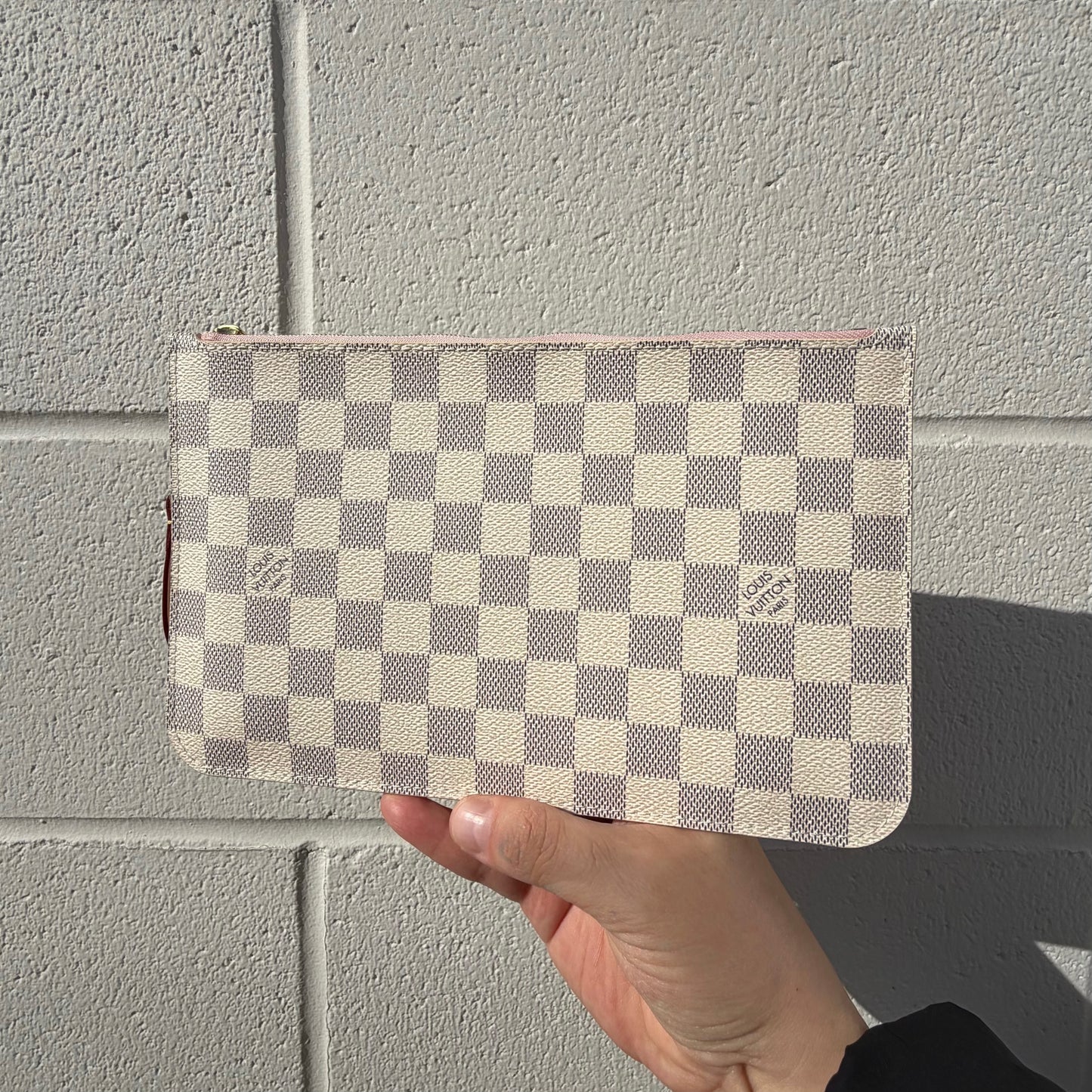 Louis Vuitton Neverfull Pouch