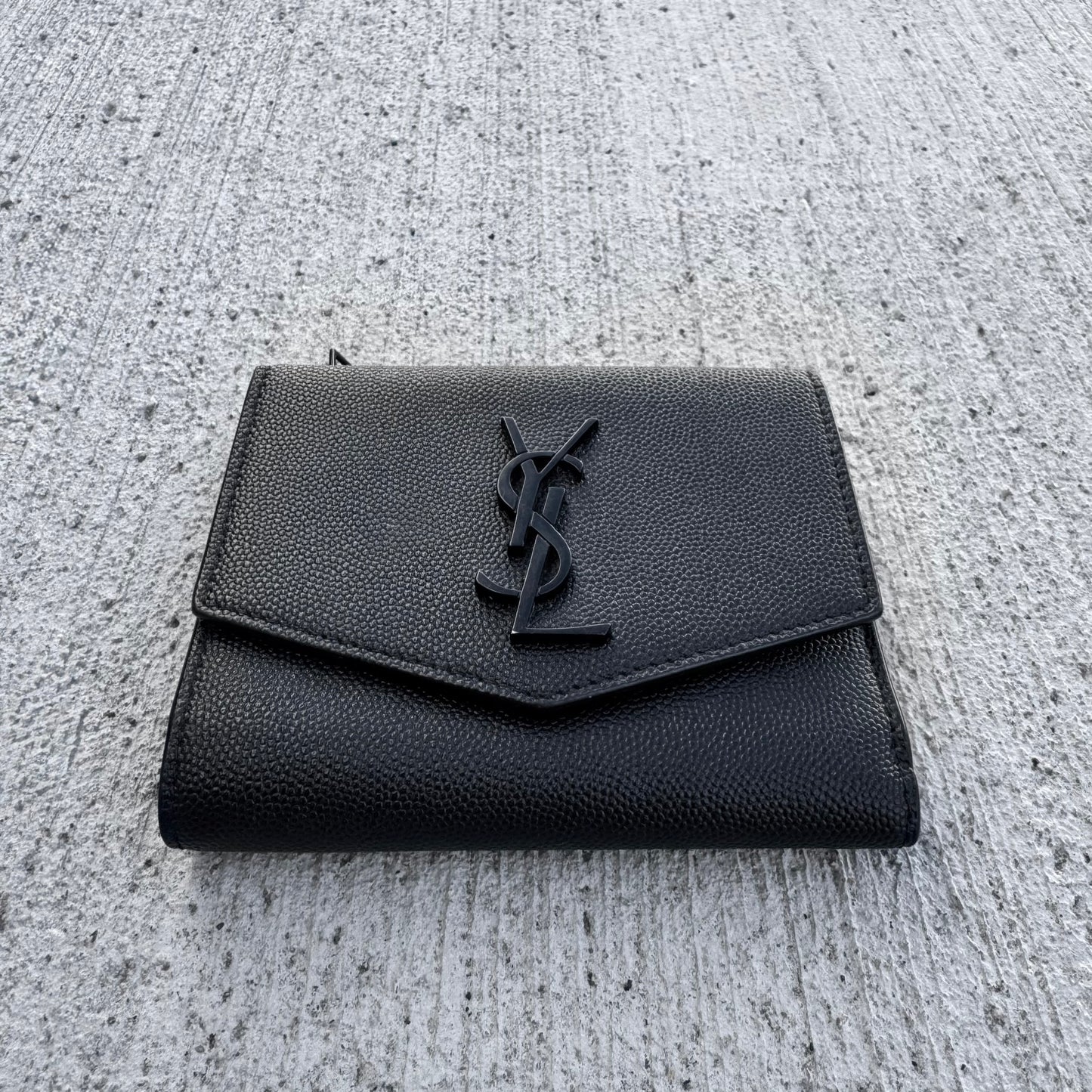 Saint Laurent Grain de Poudre Compact Wallet
